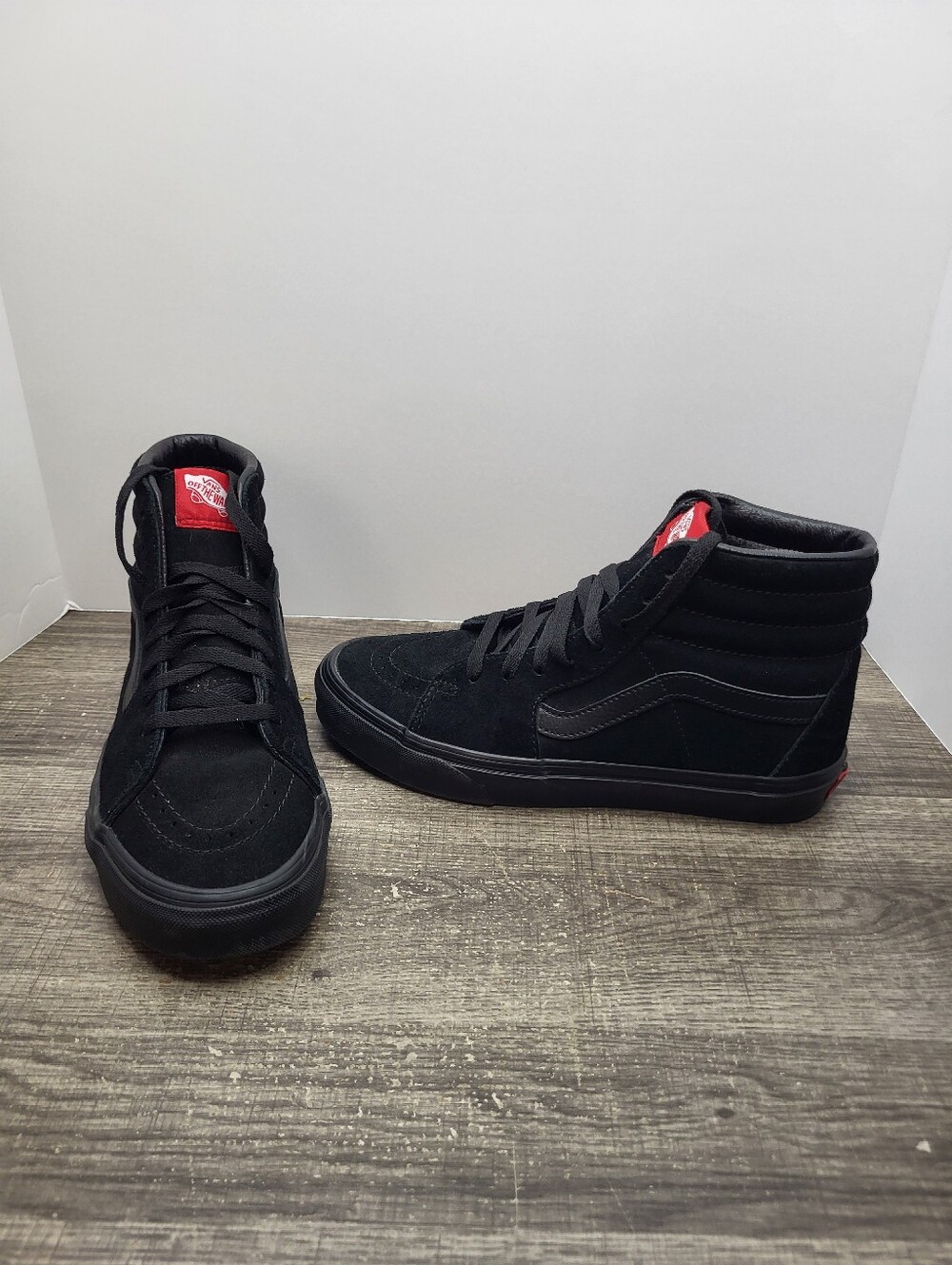 Vans Sk8-Hi Suede High Top Skate Shoes Sneaker Triple Black Men's Size 7.5 Wms 9